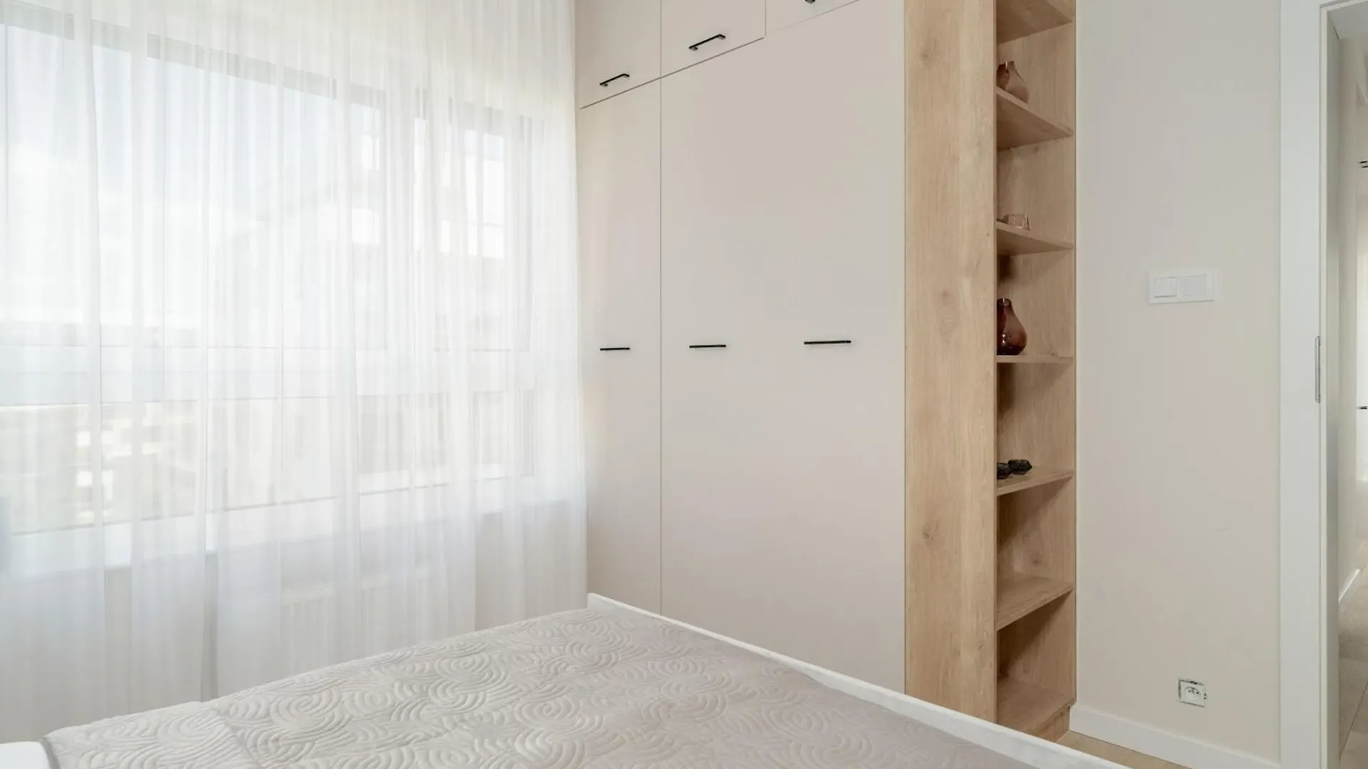 Apartament W Zielonej Okolicy Poznania Z Parkingiem By Noclegi Renters Polsko